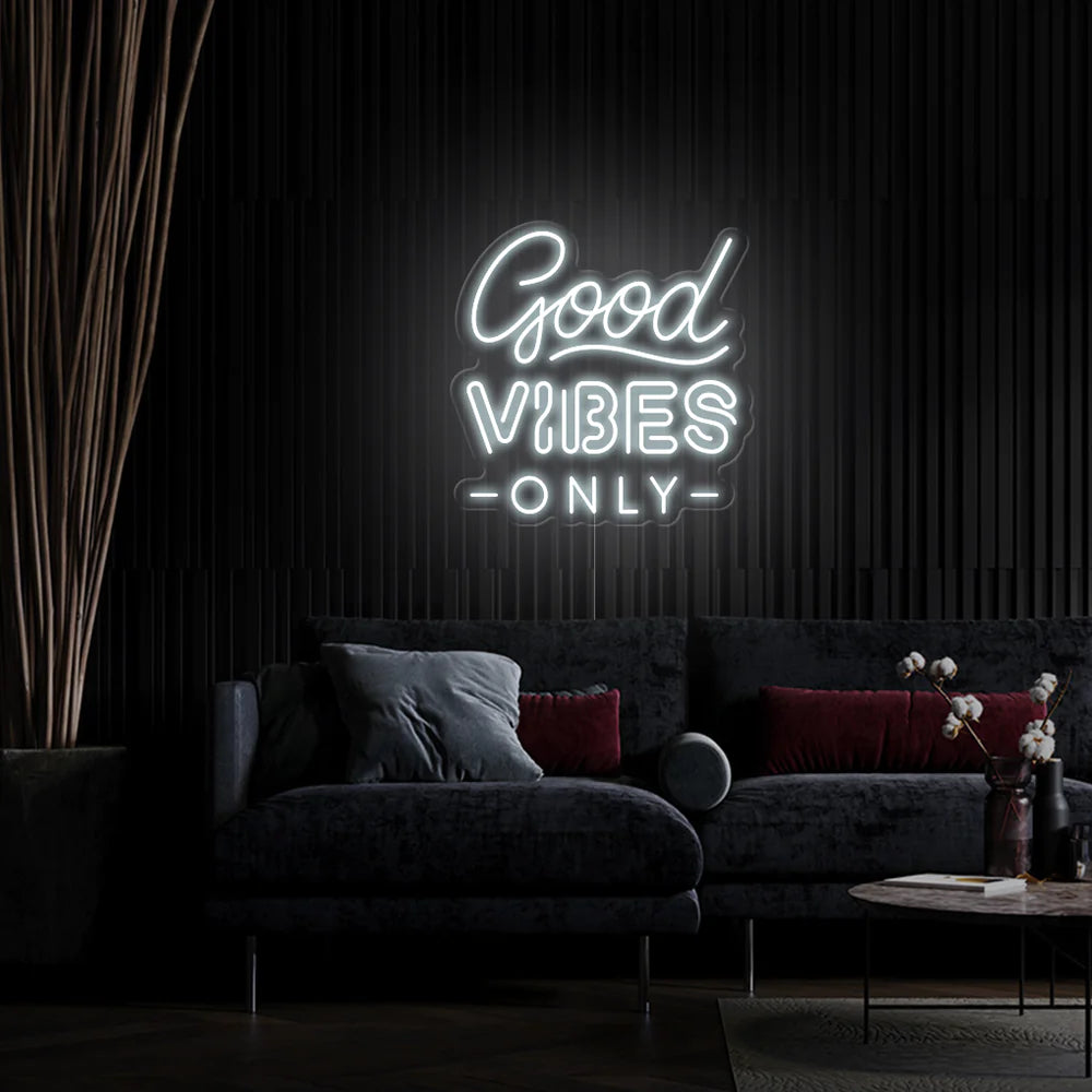 9 Benefits of Using Neon Signs For Your Business